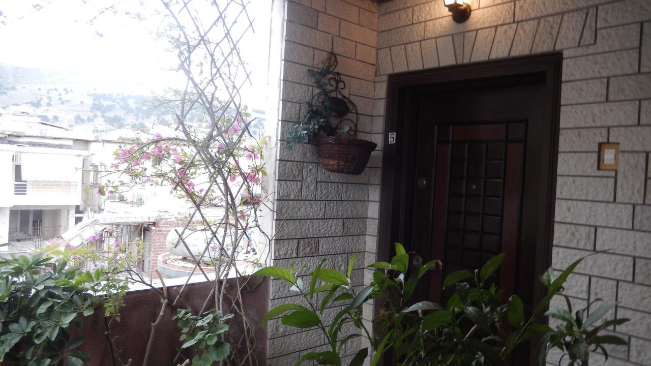 Down Town Luxury Apartment Sarandë Exterior foto